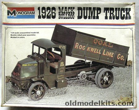 Monogram 1/24 1926 Mack Bulldog Dump Truck, 2400 plastic model kit